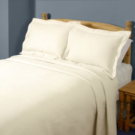 Le Chateau Cream Estrella Bedspread - Single